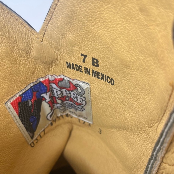 Old Gringo Black and Gold Western Rhinestone Boots - Picture 15 of 15